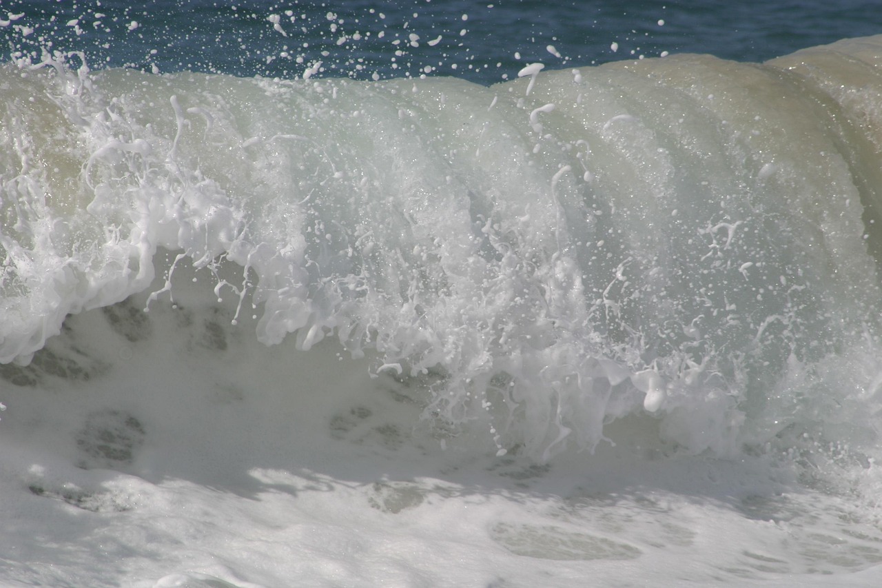 Wave, nature, breaking — How to Deposit and Withdraw Safely on Global Poker