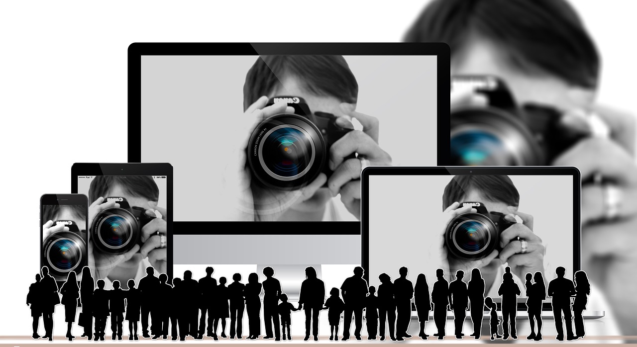 Taking photos, woman, data protection regulation — Understanding Patent Pending: What It Means for Inventors