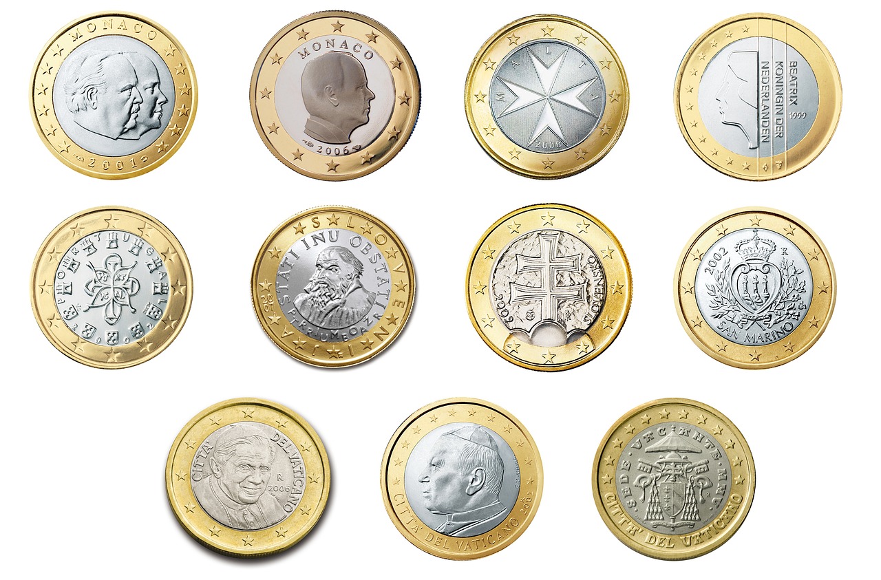 Euro, coin, currency — Using Privatenote to Secure Your Personal Finance Information