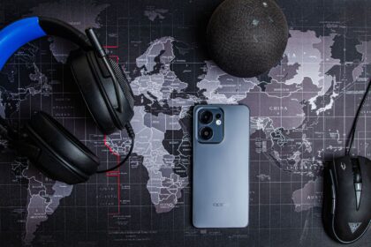 Galaxy Studio headphones